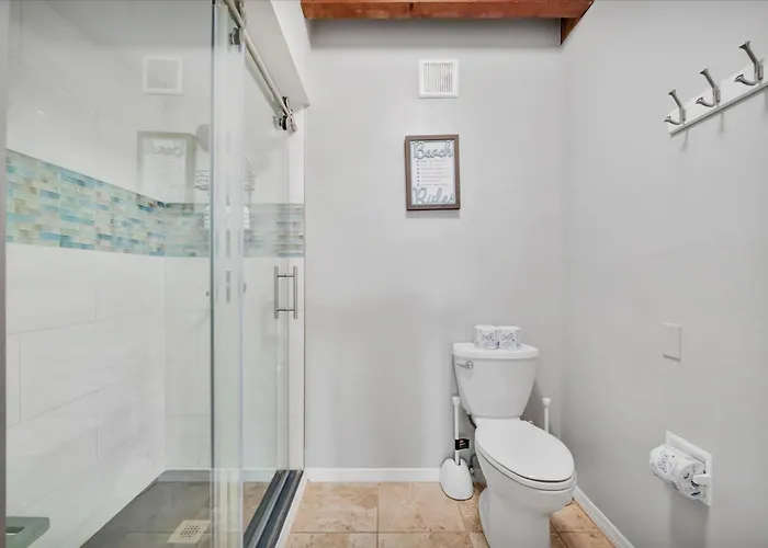 Ferienhaus Beachfront & Ocean Views Balcony Sleeps 8